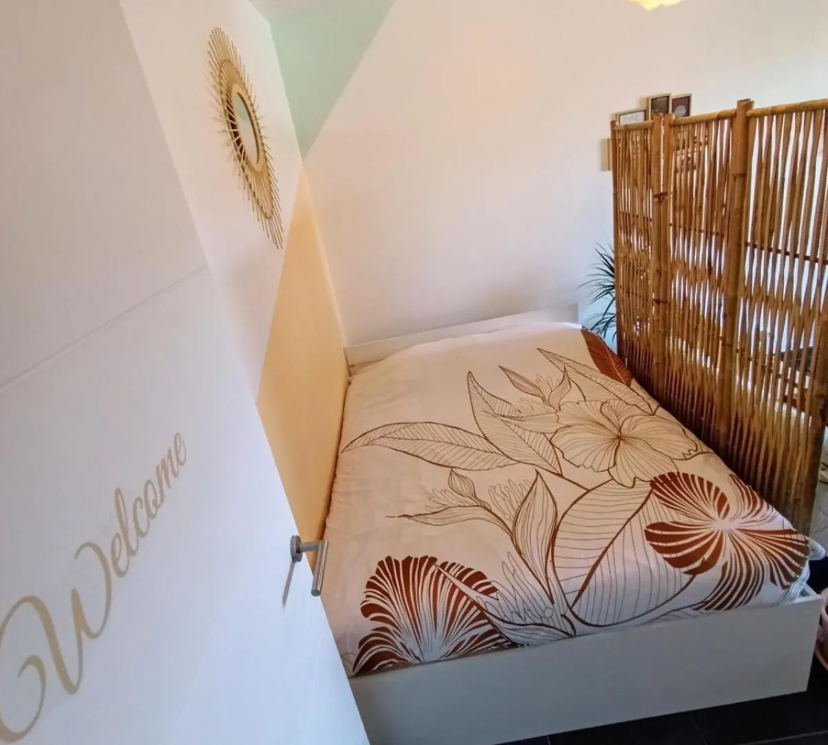 Apartment With Pool In Secure Residence Nice